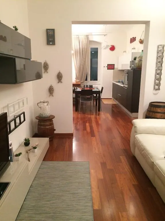Casa Margot Apartment La Spezia 0*,